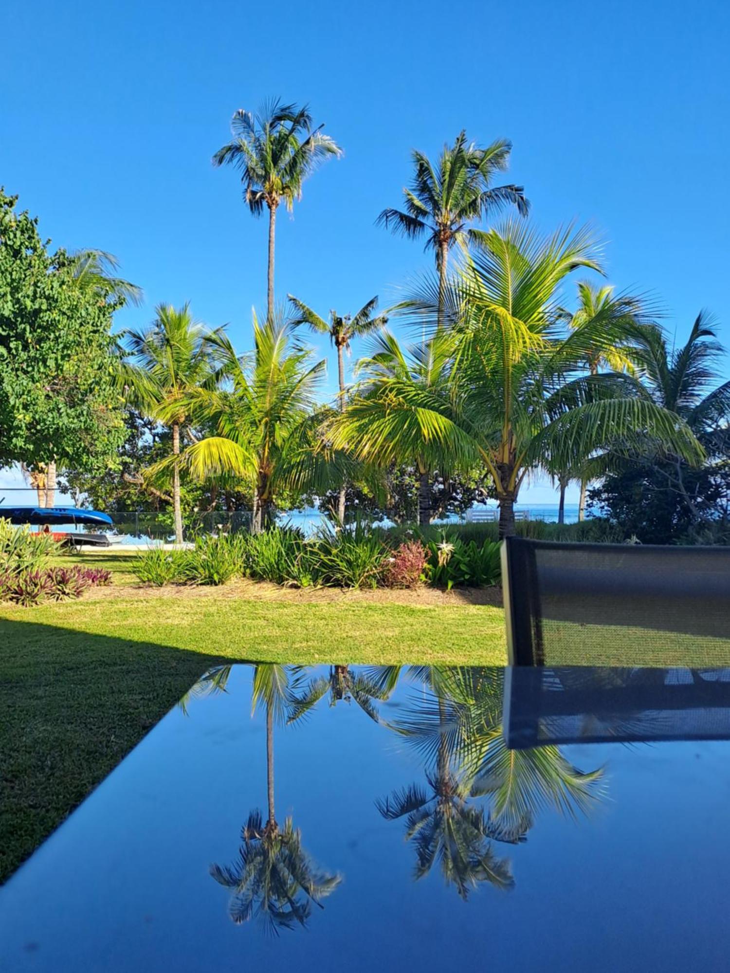 Caplage - Beachfront Ground Floor Apartment In Tamarin Exterior foto