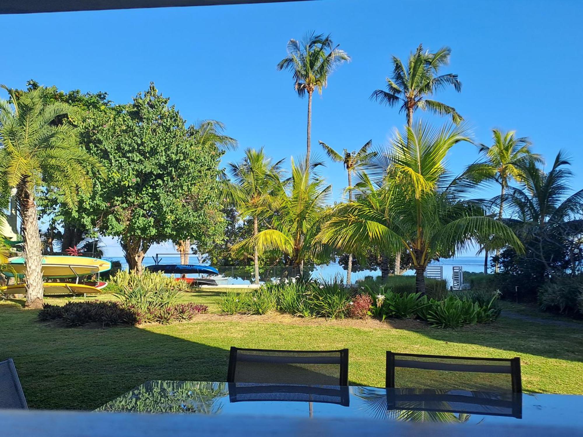 Caplage - Beachfront Ground Floor Apartment In Tamarin Exterior foto