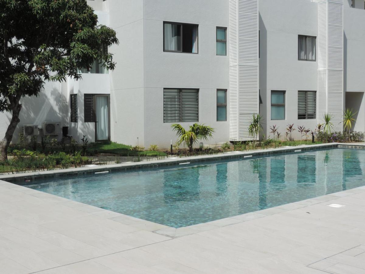 Caplage - Beachfront Ground Floor Apartment In Tamarin Exterior foto